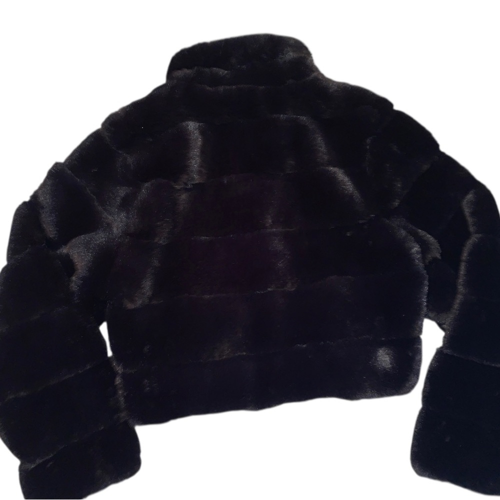 Black faux fur crop Jacket sz Medium, NEW - Picture 7 of 15